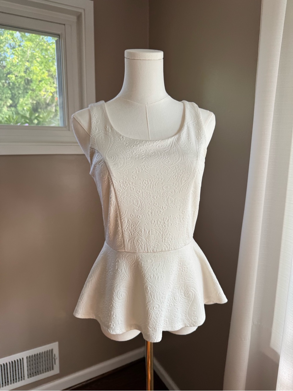 Charlotte Russe Ivory Textured Peplum Tank Top
